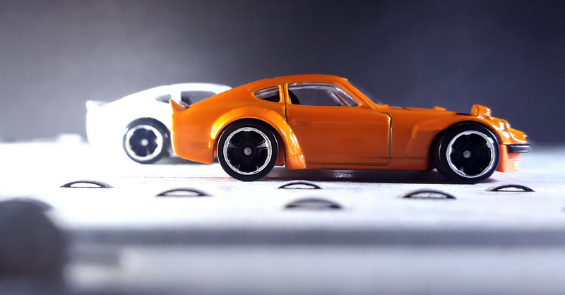 Illustration for article titled An orange Z